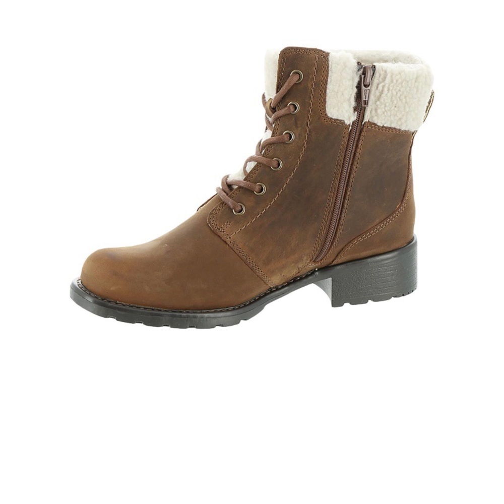 Clark’s Orinoco Dusk Shearling Lined Lace Up Boot - Picture 2 of 8